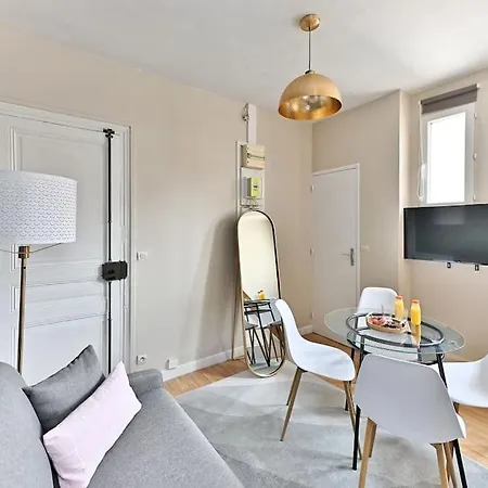 Apartman Avec Mezzanine Au Centre De Párizs