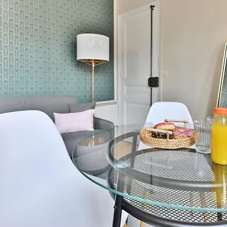 Avec Mezzanine Au Centre De Apartman *